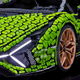 Ilustración para el artículo titulado Lego tardó 8.660 horas en construir este Lamborghini Sián de tamaño real, usando 400.000 piezas